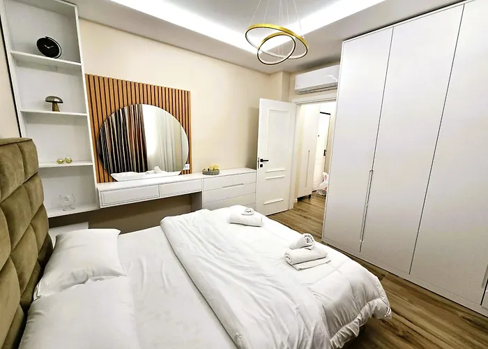 City Center Cozy Apartment 3