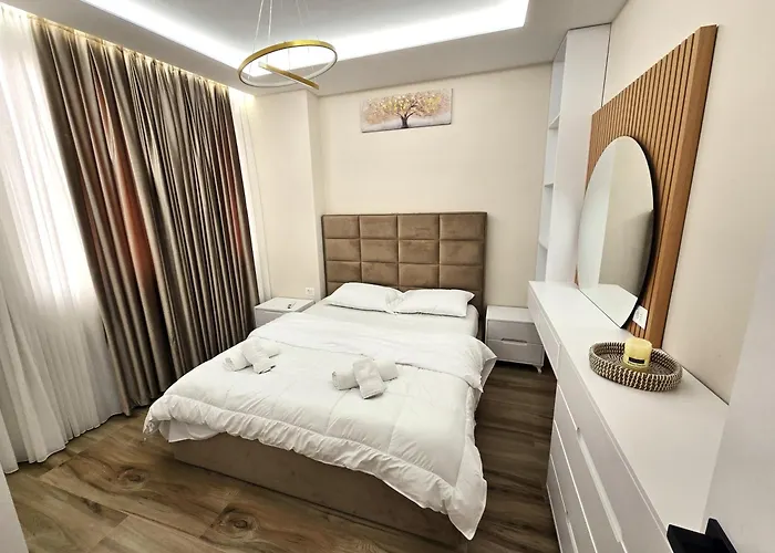 City Center Cozy Apartment 3